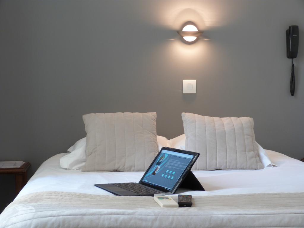 Blue Hotel La Seyne-sur-Mer Ruang foto